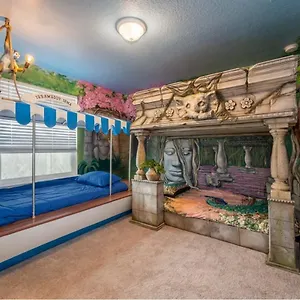  Villa Luxurious New 9br W Game Theater Pool