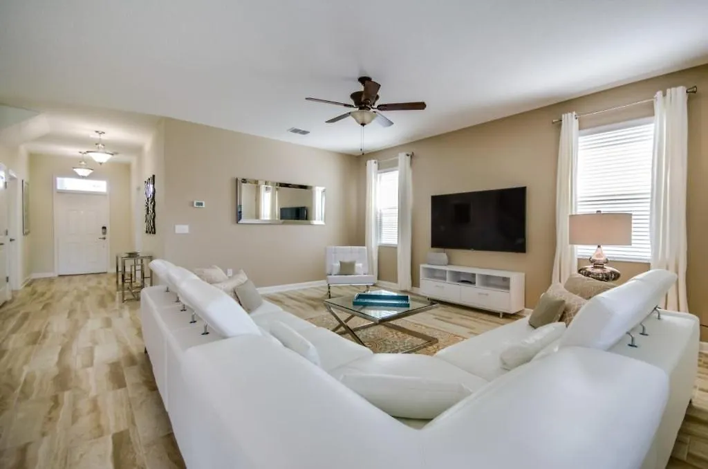 6 Bed 6 Bath Champions Gate Golf Resort! Villa Davenport